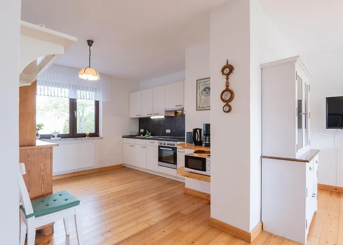 Waldblick, 35209 * Хезель